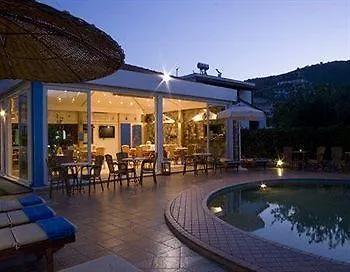 Appart hôtel Ostria 3*