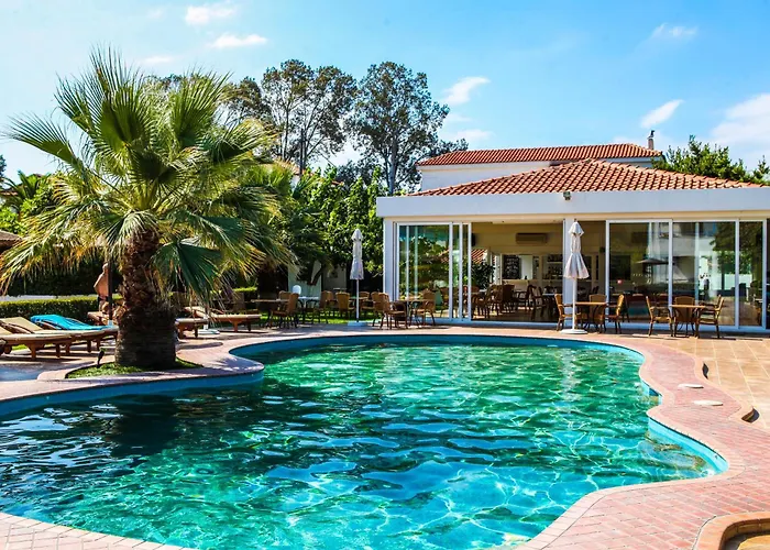 Ostria 3* Agia Paraskevi (Skiathos)