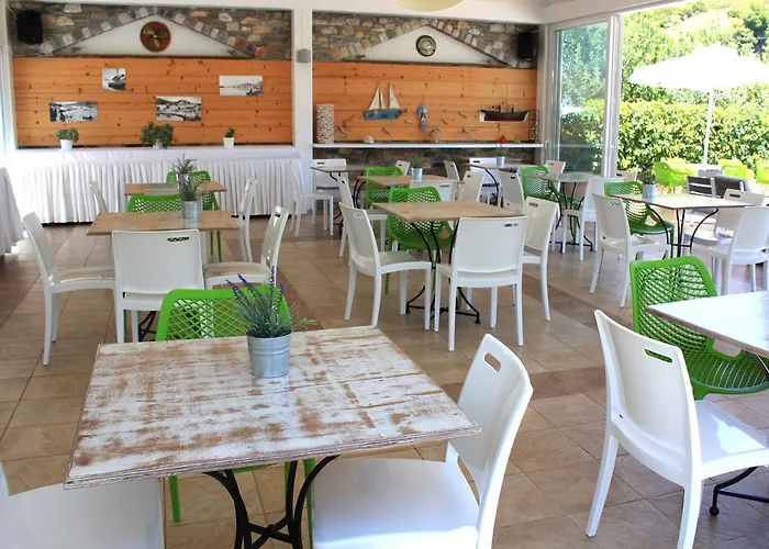 Ostria Agia Paraskevi (Skiathos)