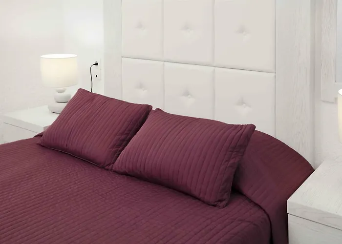 Ostria Aparthotel 3*