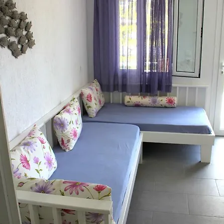 Aparthotel Ostria 3*