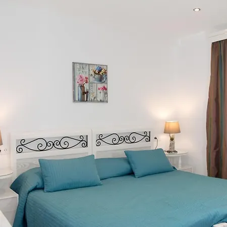 Hotel de apartamente Ostria Agia Paraskevi (Skiathos)