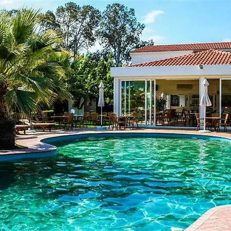 Ostria 3* Agia Paraskevi (Skiathos)