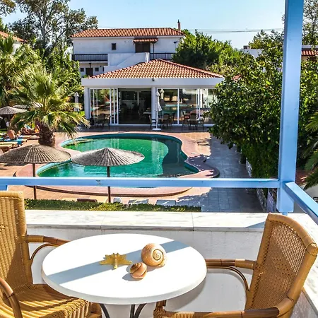 Aparthotel Ostria 3*